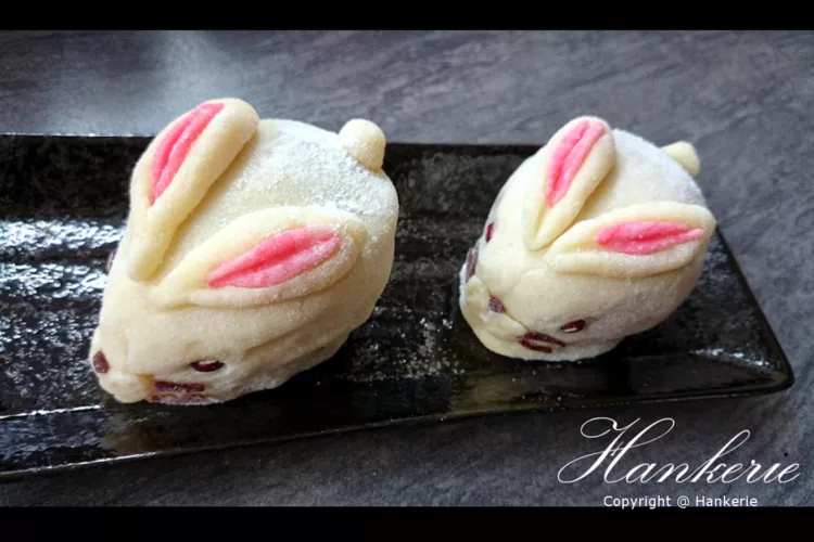 Designer Bunny Mooncake