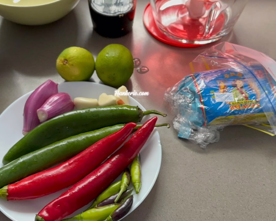 How to Make Pan Mee Noodle Chili Sauce 3 Pan Mee Chilli Sauce 1