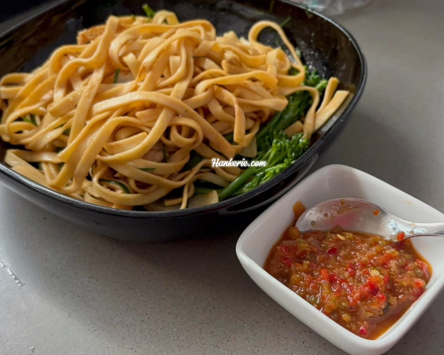 How to Make Pan Mee Noodle Chili Sauce 2 Pan Mee Chilli Sauce 8