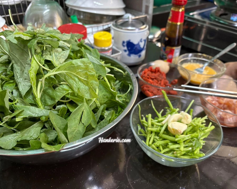 Perfect Stir-Fried Chinese Spinach: A Healthier, Simpler Take on the Classic Recipe 2 Malaysian Stir Fry Chinese Spinach