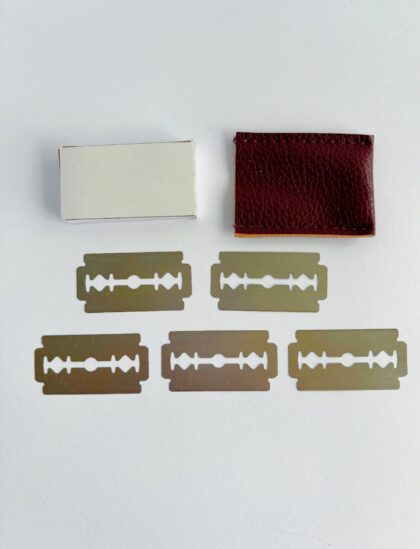 Bread Lame Replacement Blades (5-Pack Refill) with Leather Pouch - Fits UFO & Wooden Lames