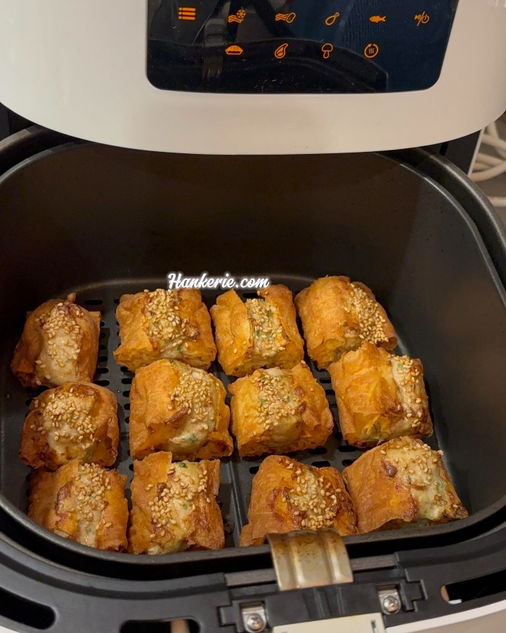 Air Fryer Stuffed Youtiao (油条): A Nostalgic Twist on a Childhood Favorite 3 Air Fryer Stuffed Youtiao (油条)