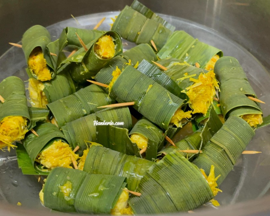 How to Make Malaysian-Style Pandan Chicken 14 Crispy Malaysian Styled Pandan Chicken