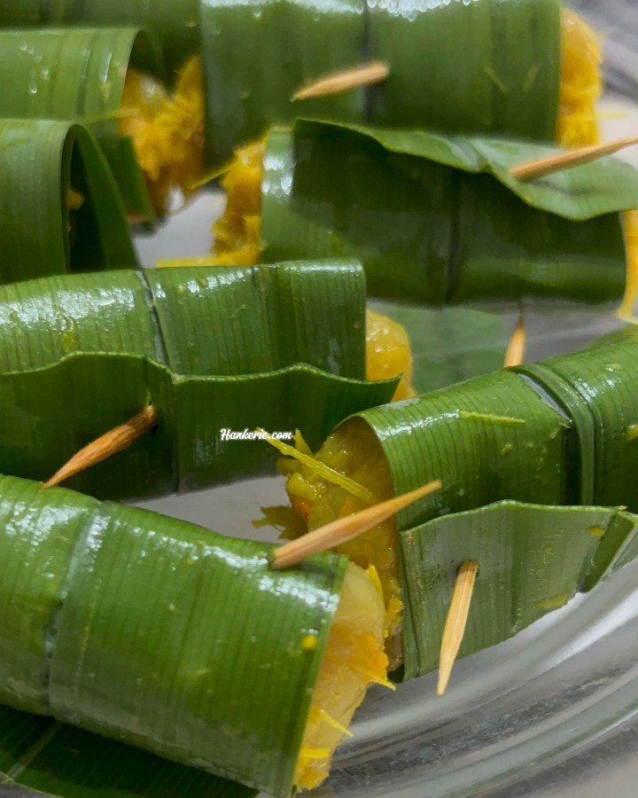 Pandan Chicken 22 Crispy Malaysian Styled Pandan Chicken