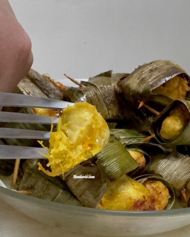 How to Make Malaysian-Style Pandan Chicken 17 Crispy Malaysian Styled Pandan Chicken