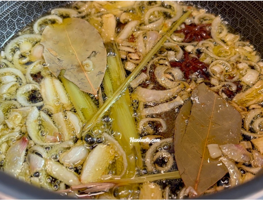 Delicious Chilli Crisp Oil