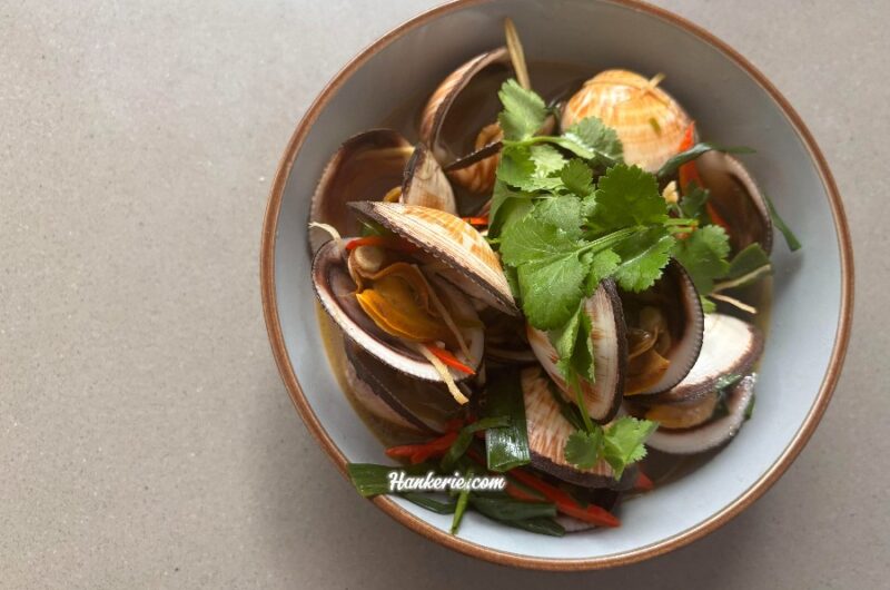 Malaysian-Style Stir-Fried Golden Clams (Lala)